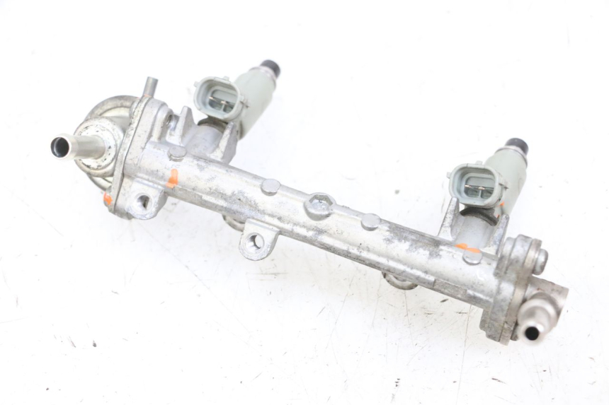 photo de EINSPRITZVENTILE YAMAHA TDM ABS 900 (2002 - 2014) - Detailansicht des Bauteils