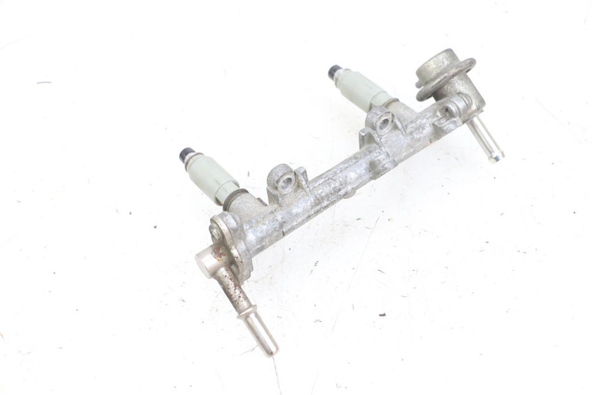 photo de EINSPRITZVENTILE YAMAHA TDM ABS 900 (2002 - 2014) - Zoom auf Gebrauchszustand