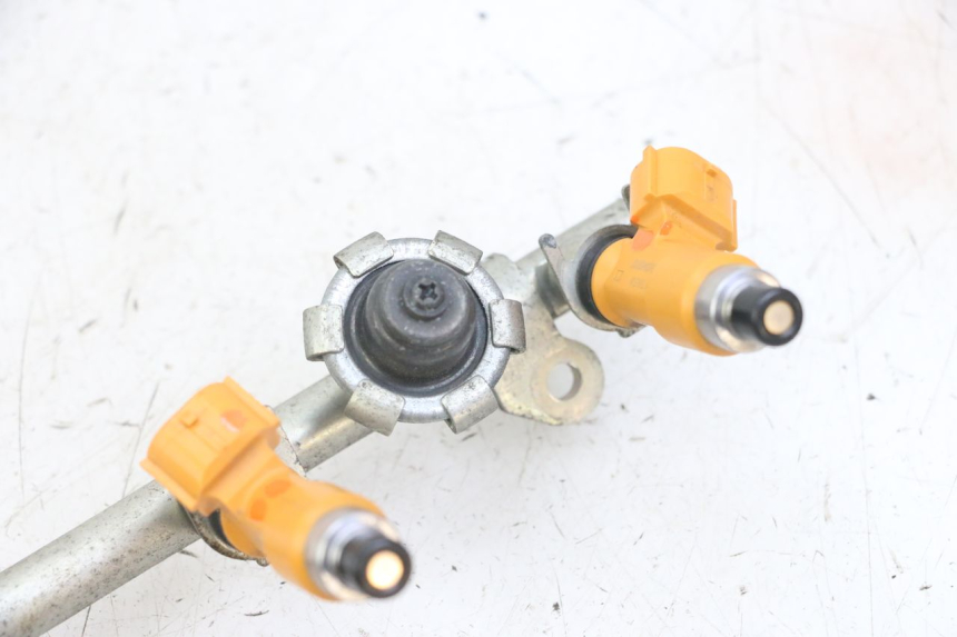 photo de EINSPRITZVENTILE YAMAHA XJ6 ABS 600 (2008 - 2016)