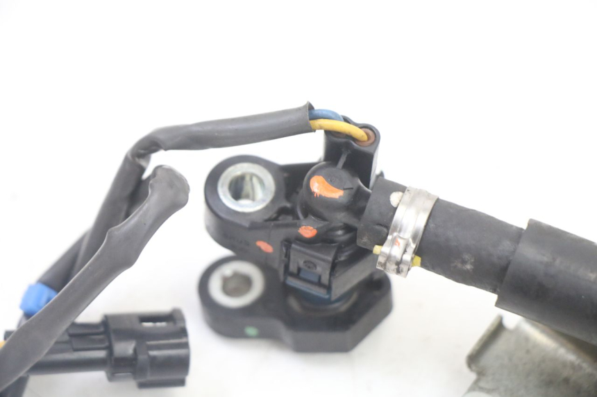 photo de EINSPRITZVENTILE YAMAHA YP X-MAX XMAX 400 (2014 - 2017)