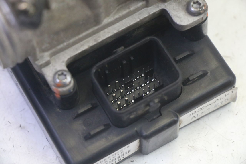 photo de EINSPRITZUNG KYMCO AGILITY 16+ 4T 50 (2018 - 2023) - Detailansicht des Bauteils