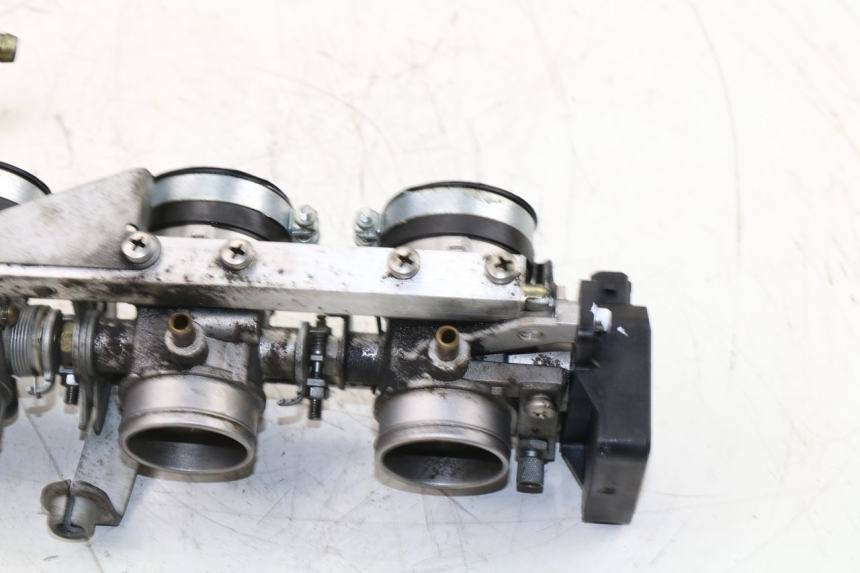 photo de EINSPRITZANLAGE BMW K LT ABS 1100 (1990 - 1996) - Kennzeichnungen und Originalreferenzen