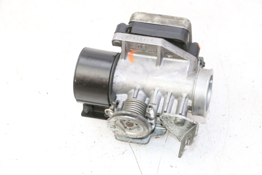 photo de INJECTION HONDA FES S-WING SWING ABS 125 (2007 - 2015)