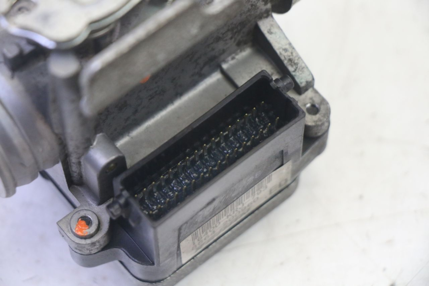 photo de INJECTION HONDA FES S-WING SWING ABS 125 (2007 - 2015)