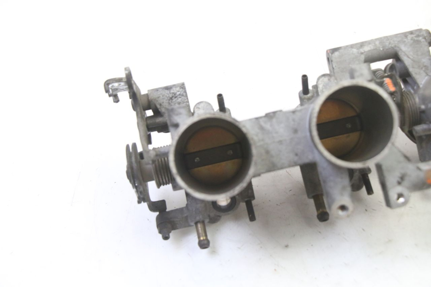 photo de EINSPRITZANLAGE YAMAHA FZ6 FAZER S2 600 (2007 - 2011)