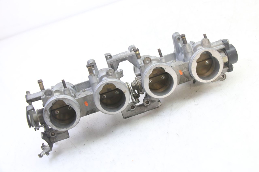 photo de EINSPRITZANLAGE YAMAHA FZ6 FAZER S2 600 (2007 - 2011)