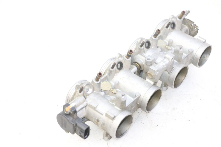 photo de EINSPRITZANLAGE YAMAHA FZ6 N FAZER 600 (2004 - 2006)