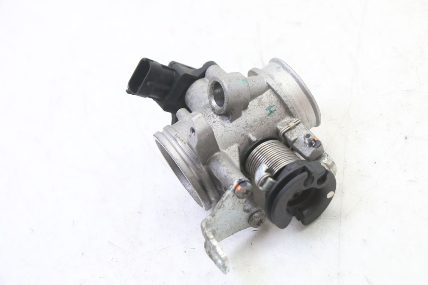 photo de EINSPRITZANLAGE BMW G310 R 310 (2016 - 2020)