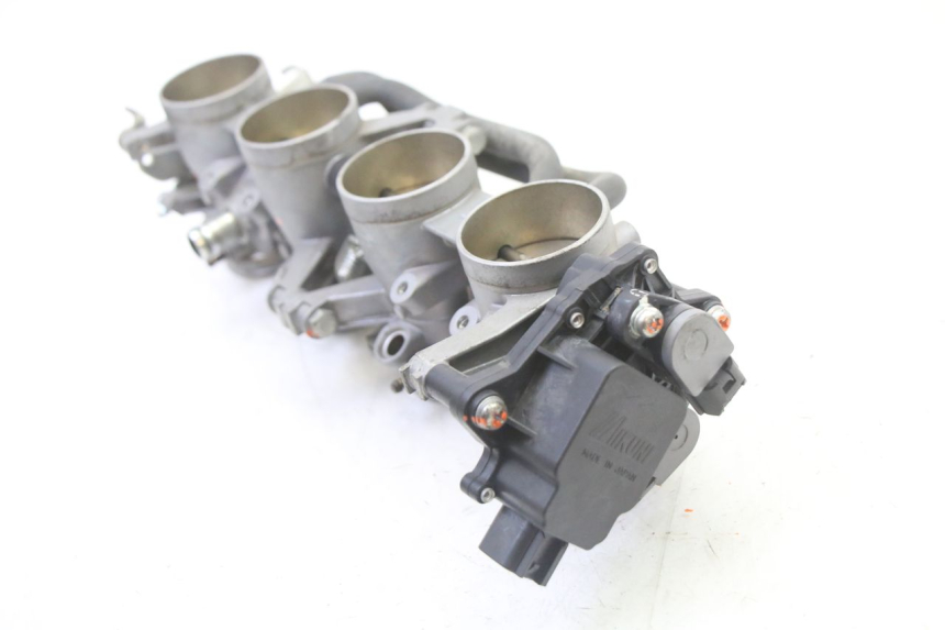 photo de EINSPRITZANLAGE SUZUKI GSR 750 (2011 - 2017)