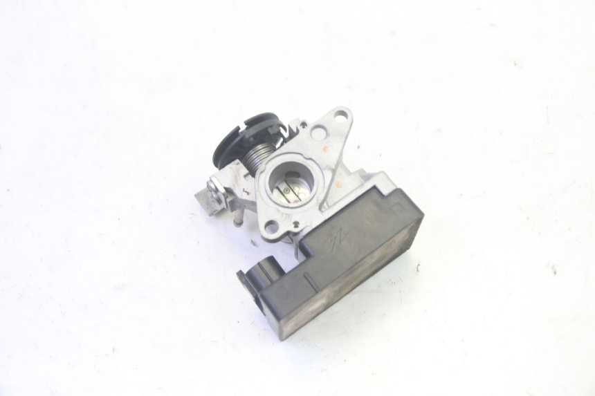 photo de INJEKTION PEUGEOT KISBEE 4T 50 (2018 - 2022) - Alternative Perspektive