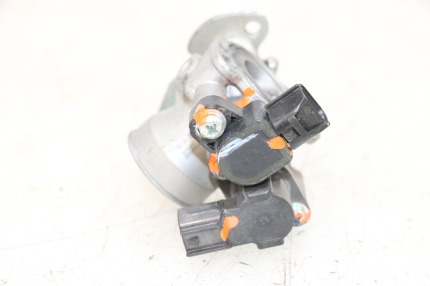 photo de INJEKTION PEUGEOT KISBEE 4T 50 (2018 - 2022) - Details der Befestigungspunkte