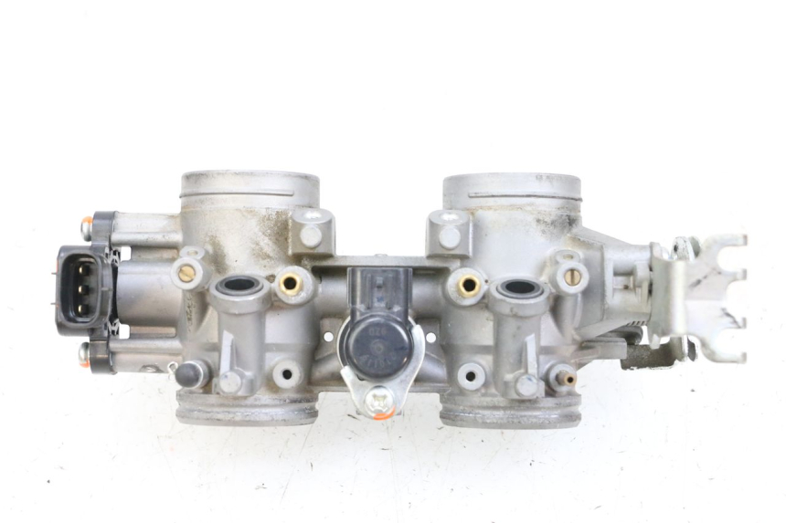 photo de EINSPRITZANLAGE YAMAHA MT-07 MT07 ABS 700 (2018 - 2020) - Details der Befestigungspunkte