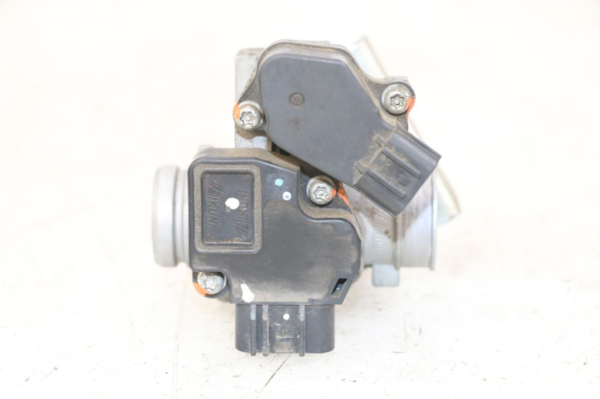 photo de INJEKTION YAMAHA NEOS NEO'S 4T 50 (2008 - 2016) - Oberflächenzustand und Material