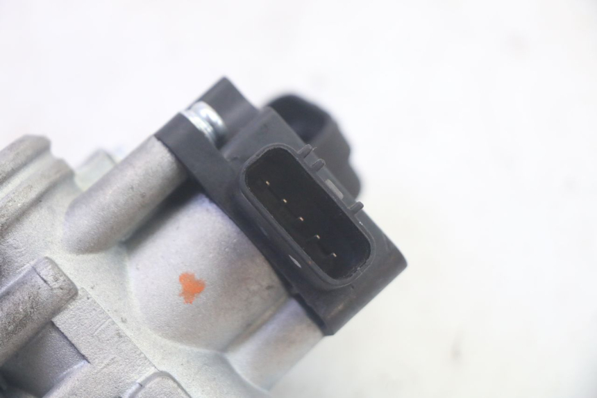 photo de EINSPRITZANLAGE JM MOTORS SANTANA EVO 50 (2024 - 2026) - Alternative Perspektive