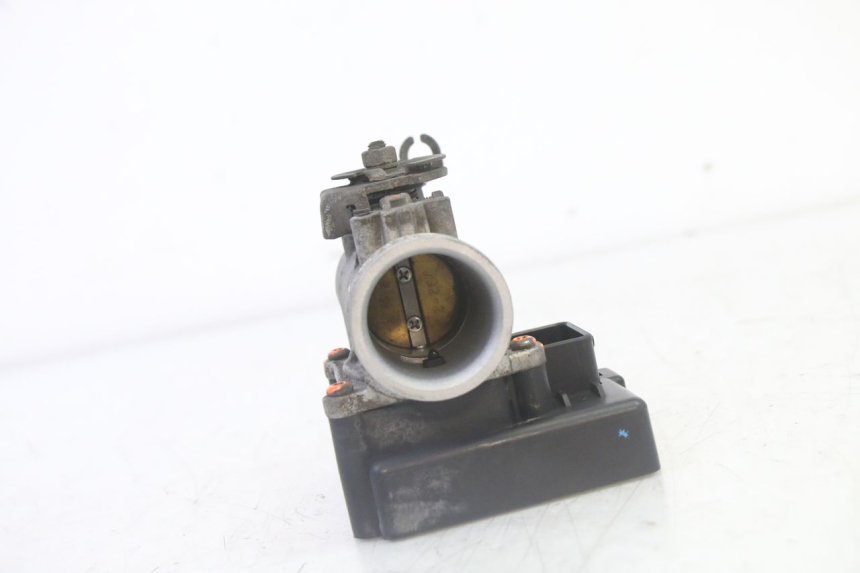 photo de EINSPRITZANLAGE PEUGEOT SATELIS 125 (2010 - 2012)