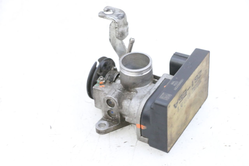 photo de EINSPRITZANLAGE PEUGEOT SPEEDFIGHT 4 4T EFI 50 (2021 - 2025) - Hauptansicht