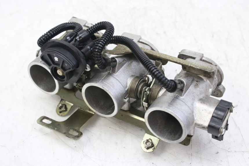 photo de INJEKTION TRIUMPH SPRINT ST 955 (1999 - 2001)