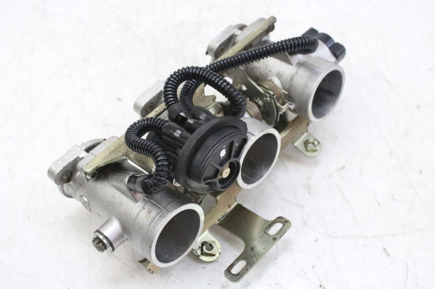 photo de INJEKTION TRIUMPH SPRINT ST 955 (1999 - 2001)