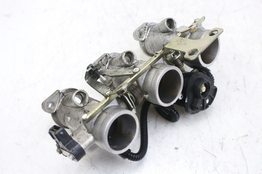 photo de INJEKTION TRIUMPH SPRINT ST 955 (1999 - 2001)