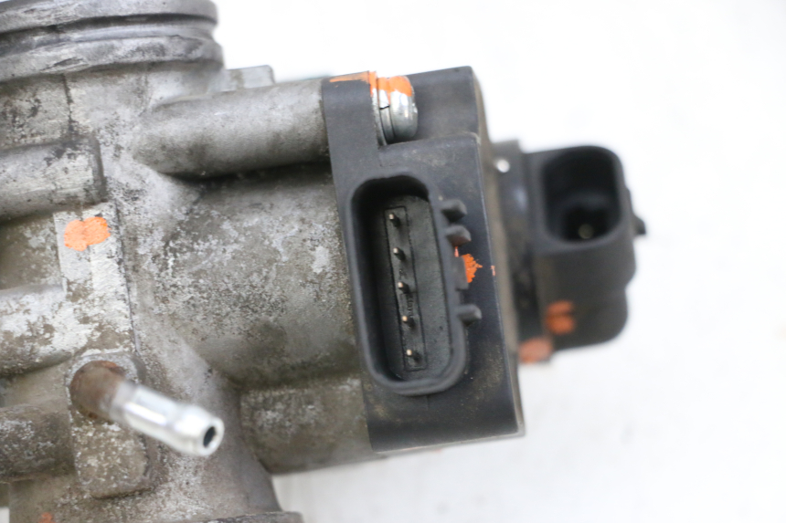 photo de EINSPRITZANLAGE NECO TEMPO 4T 50 (2022 - 2026) - Technische Nahaufnahme