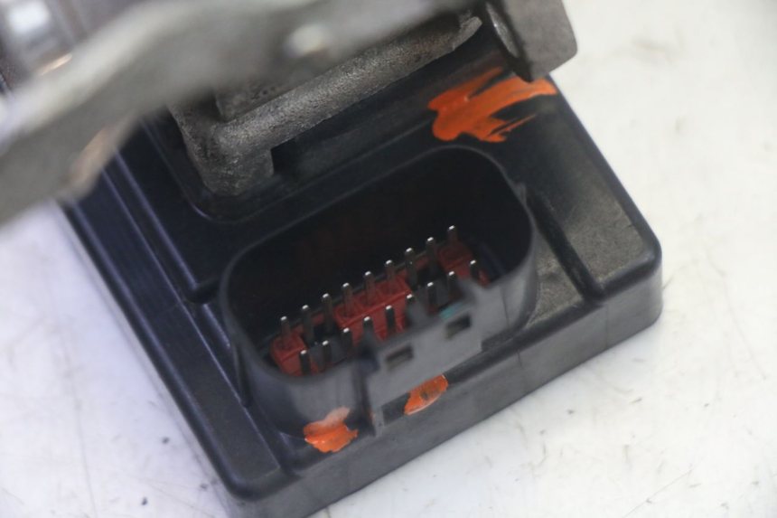 photo de EINSPRITZANLAGE PEUGEOT TWEET PRO EFI 4T 50 (2021 - 2022)