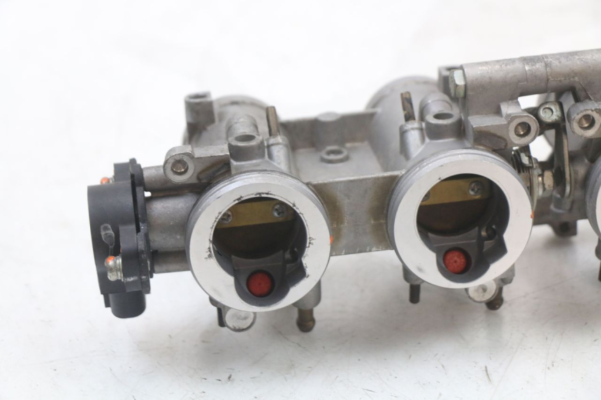 photo de EINSPRITZANLAGE YAMAHA XJ6 ABS 600 (2008 - 2016)