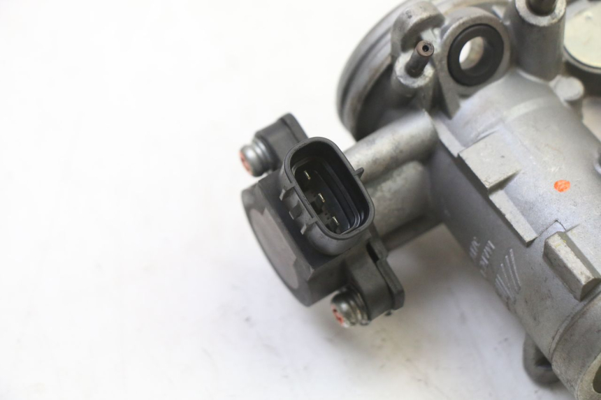 photo de EINSPRITZANLAGE YAMAHA XJ6 ABS 600 (2008 - 2016)