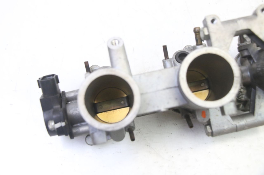 photo de EINSPRITZANLAGE YAMAHA XJ6 ABS 600 (2008 - 2016)