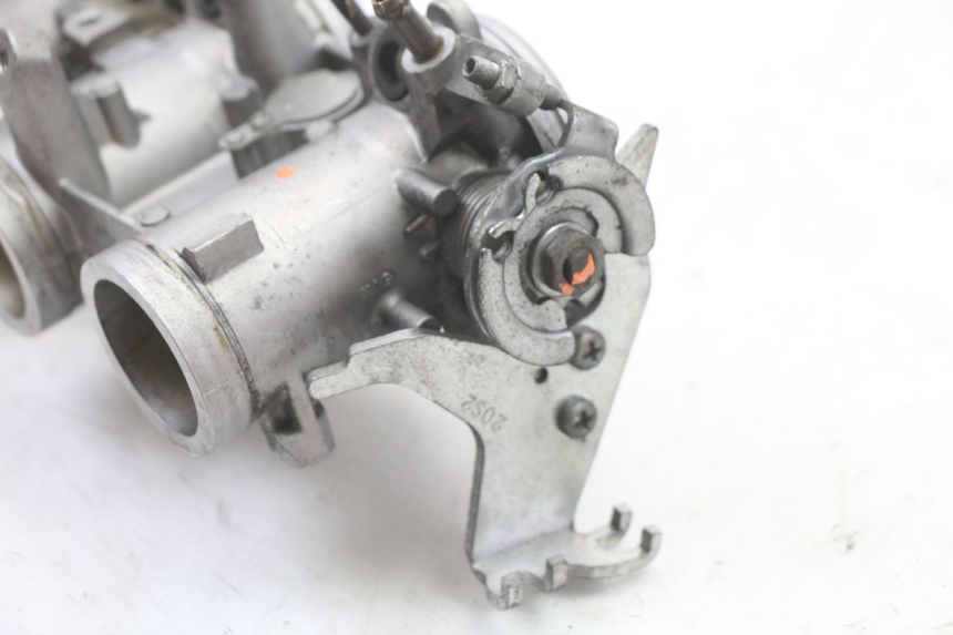 photo de EINSPRITZANLAGE YAMAHA XJ6 ABS 600 (2008 - 2016)