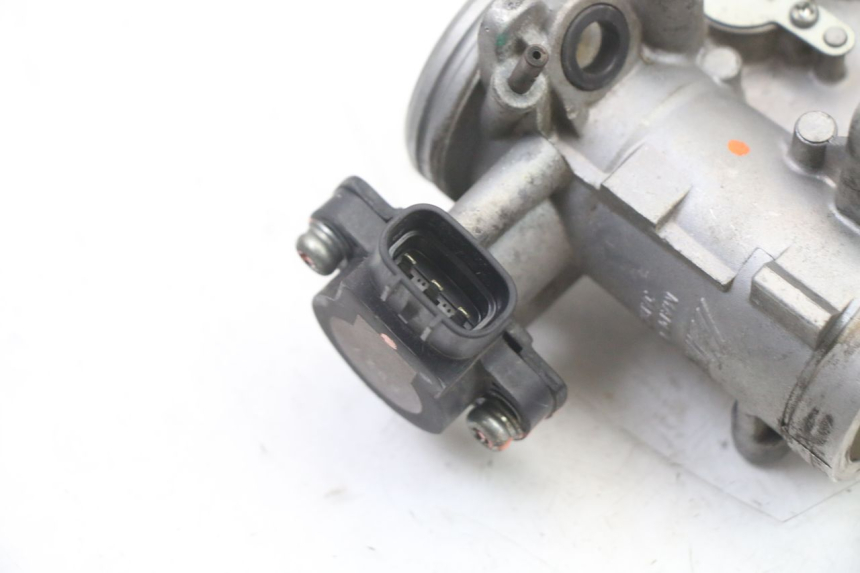 photo de EINSPRITZANLAGE YAMAHA XJ6 ABS 600 (2008 - 2016)