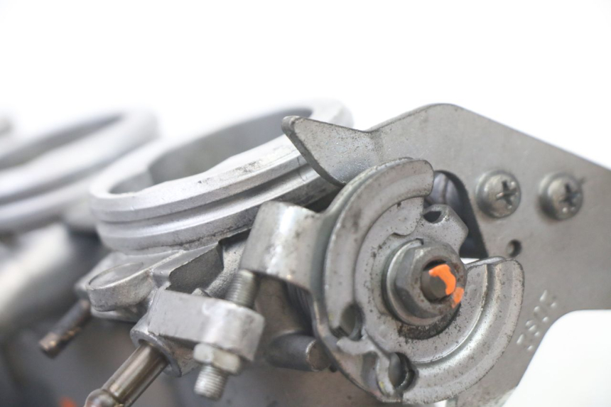 photo de EINSPRITZANLAGE YAMAHA XJ6 ABS 600 (2008 - 2016)