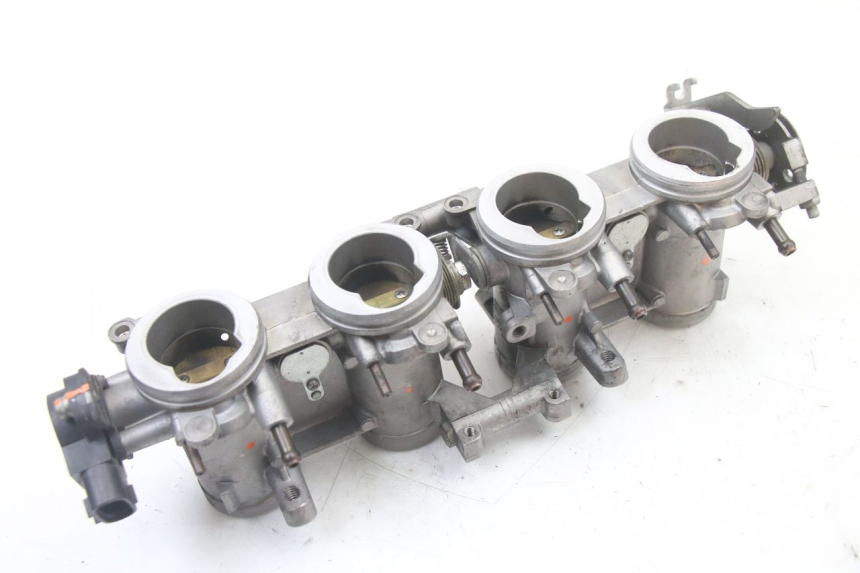 photo de EINSPRITZANLAGE YAMAHA XJ6 ABS 600 (2008 - 2016)