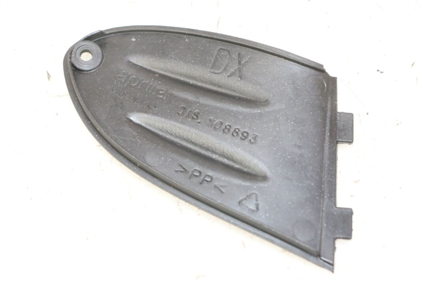 photo de KANZEL INNENVERKLEIDUNG RECHTS APRILIA SR R 2T LC 50 (2018 - 2021)