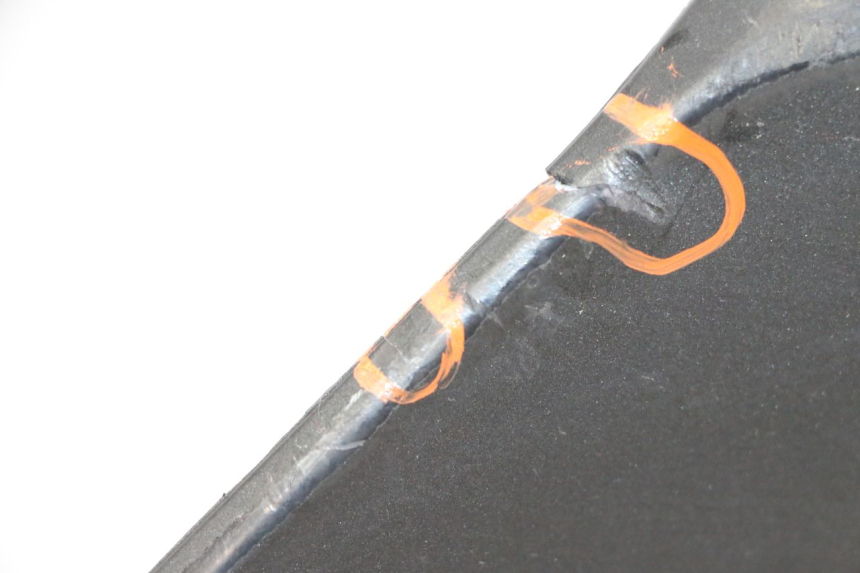 photo de KANZEL INNENVERKLEIDUNG RECHTS YAMAHA XMAX X-MAX 125 (2021 - 2025) - Charakteristische Merkmale