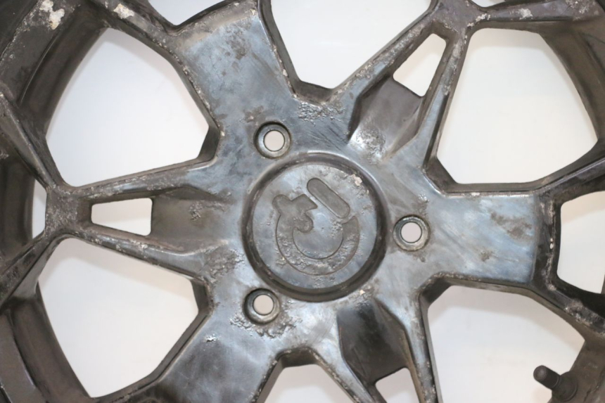 photo de HINTERRADFELGE UND REIFEN QUADRO 4 4D 350 (2015 - 2018)