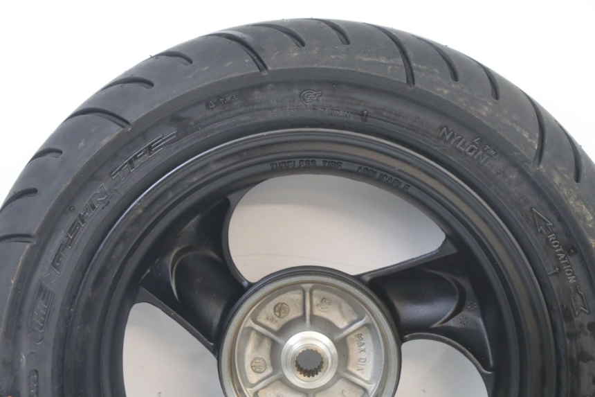photo de HINTERRADFELGE UND REIFEN KYMCO AGILITY 4T 50 (2005 - 2018)