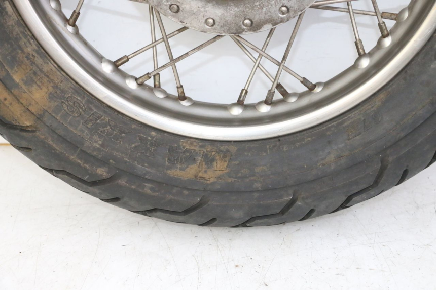 photo de HINTERRADFELGE UND REIFEN APRILIA CLASSIC 125 (1995 - 2001)
