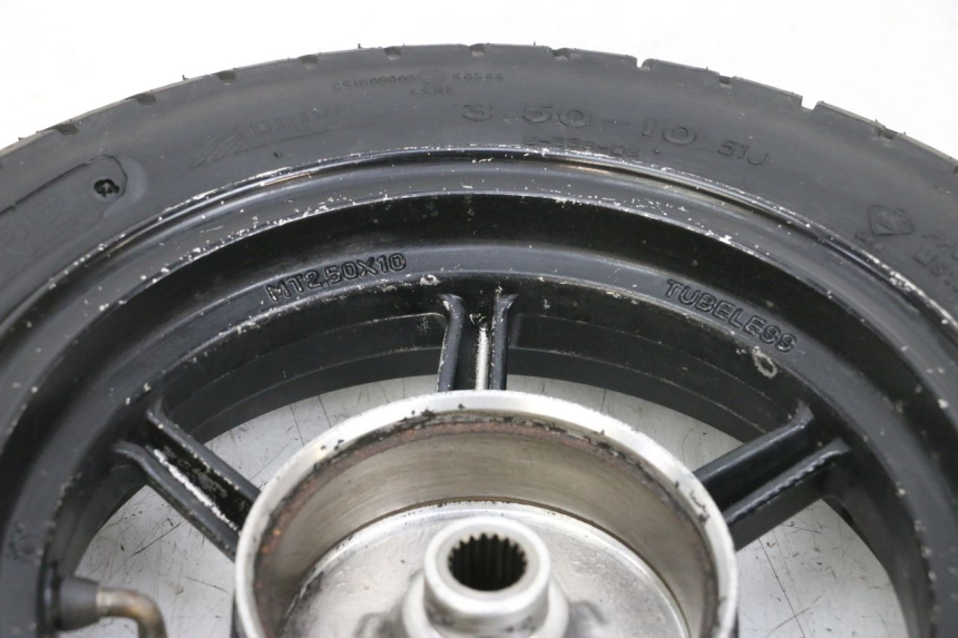 photo de HINTERRADFELGE UND REIFEN LONGJIA DIGITA 4T 50 (2019 - 2022) - Gesamtansicht des Produkts