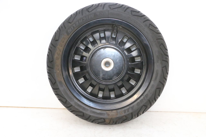 photo de HINTERRADFELGE UND REIFEN PEUGEOT DJANGO 4T 50 (2014 - 2019) - Hauptansicht