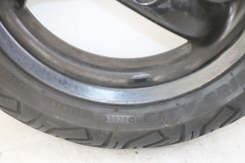 photo de HINTERRADFELGE UND REIFEN PEUGEOT ELYSTAR 50 (2002 - 2014)