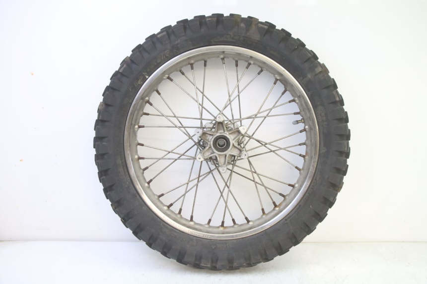 photo de HINTERRADFELGE UND REIFEN APRILIA ETX 125 (1998 - 2002)