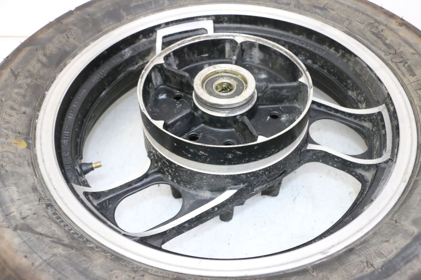 photo de HINTERRADFELGE UND REIFEN YAMAHA FJ 36Y 1100 (1984 - 1985)