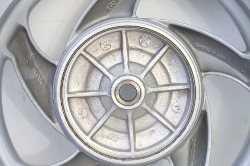 photo de HINTERRADFELGE UND REIFEN PIAGGIO FLY 2T 50 (2004 - 2017)