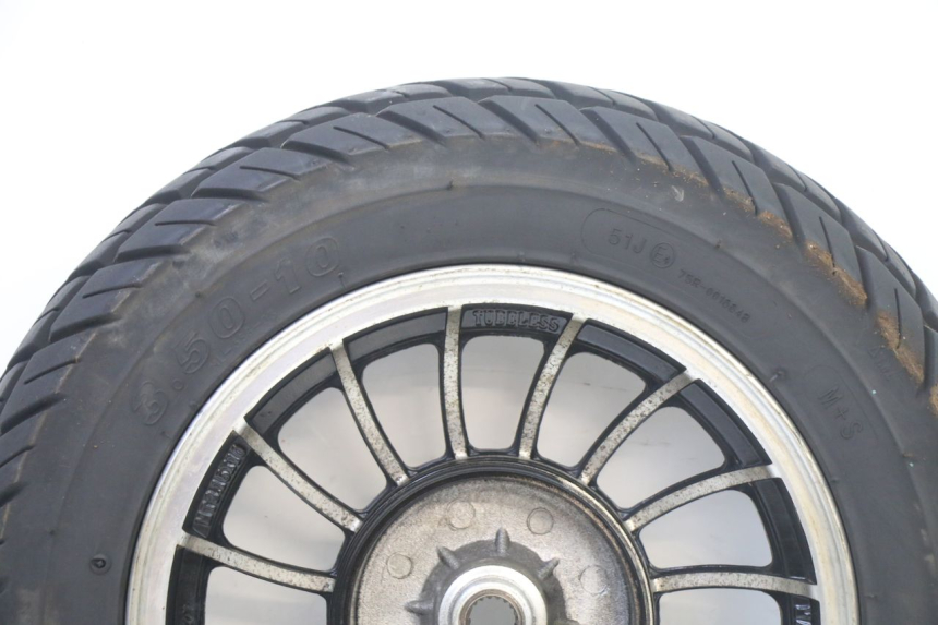 photo de HINTERRAD UND REIFEN VENESI FLY RETRO 4T 50 (2020 - 2025)