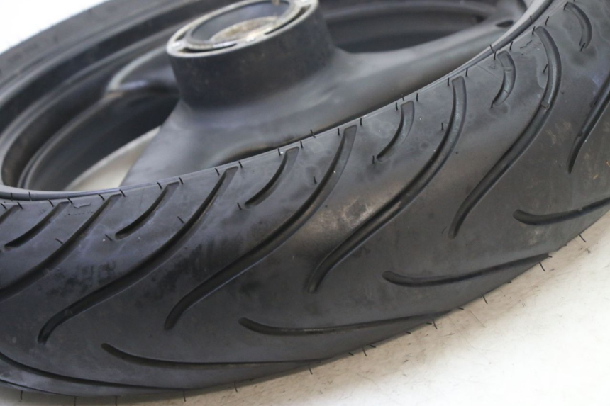 photo de HINTERRADFELGE UND REIFEN SUZUKI GS GSE 500 (2001 - 2003)
