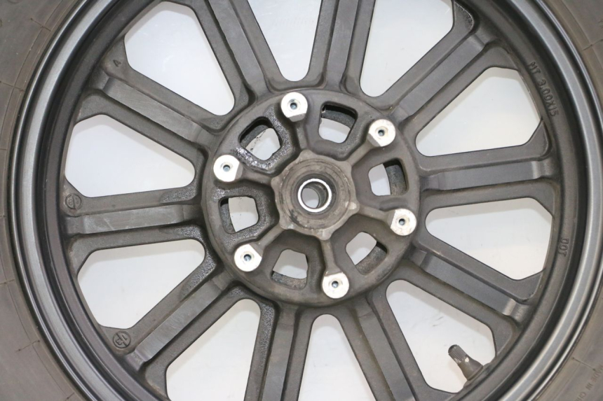 photo de HINTERRADFELGE UND REIFEN KEEWAY K-LIGHT KLIGHT 125 (2018 - 2025)