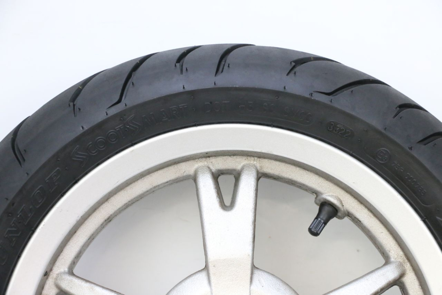 photo de HINTERRADFELGE UND REIFEN PEUGEOT KISBEE 4T 50 (2018 - 2022) - Detaillierte Sichtprüfung