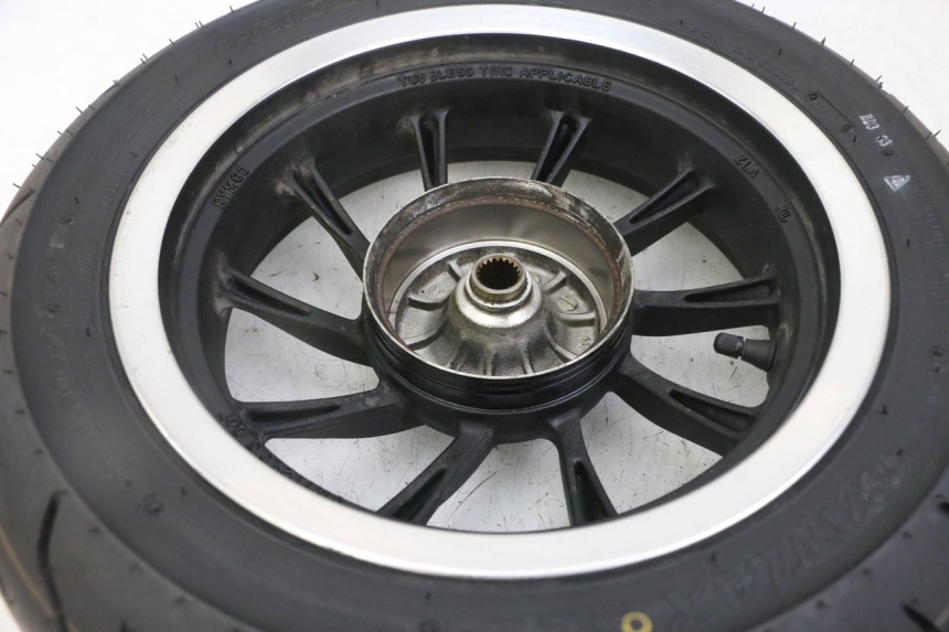 photo de HINTERRADFELGE UND REIFEN KYMCO LIKE 4T 50 (2019 - 2025)