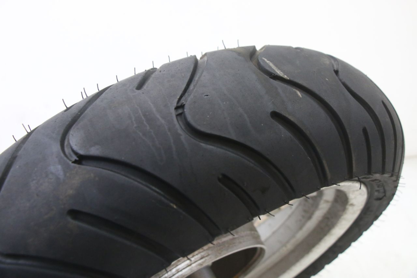 photo de HINTERRADFELGE UND REIFEN LONGJIA SHARPY 125 (2020 - 2024)