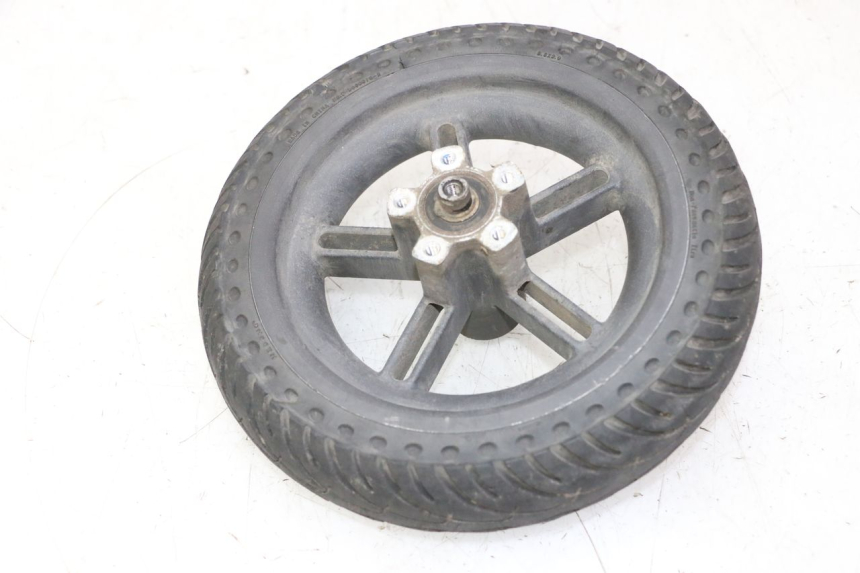 photo de HINTERRADFELGE UND REIFEN XIAOMI MI PRO 2 1